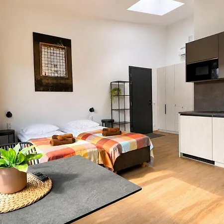 Aparthotel Filosoofi 3*