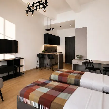 Aparthotel Filosoofi 3*
